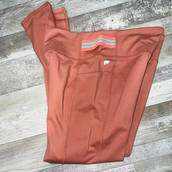 NWT Fabletics High Waisted Motion365 7/8 Leggings Rust Size L - Picture 5 of 7